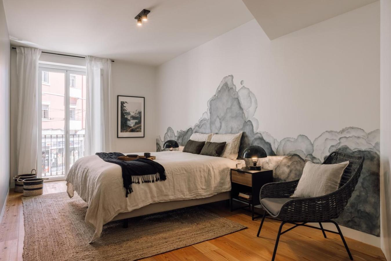 Espot - 2 Bedrooms In Graca * Lisbon